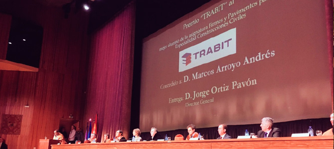 Premio Trabit al mejor alumno de la asignatura Firmes y Pavimentos de la CCVII Promoción de Ingenieros de Caminos de la Universidad Politécnica de Madrid