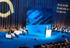 Ceremonia de entrega de medallas de 2022 de la Asociación Española de la Carretera